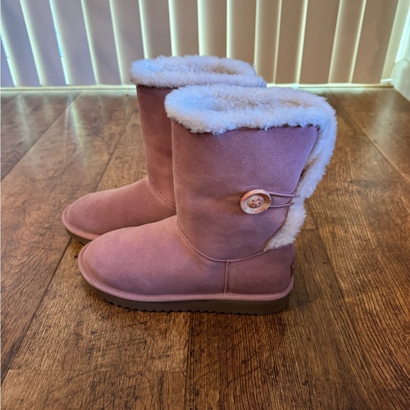 UGG KoolaBurra Blush Pink Booties Size 8 - Picture 8 of 8